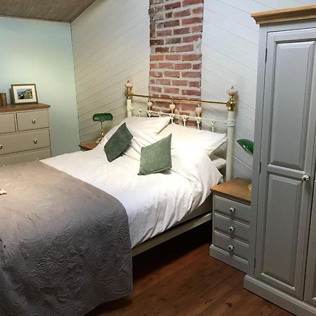 Papillons B&B - Beauty, Comfort And Peace 25 Mins From Puy Du Fou Montournais Exterior photo